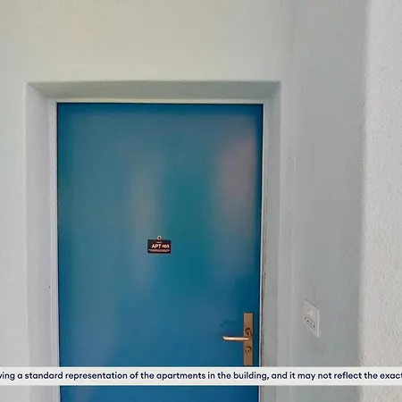 2-bedroom With Comforts ציריך